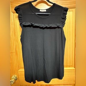 Pebble and stone brand sleeveless blank tank. Size XL.